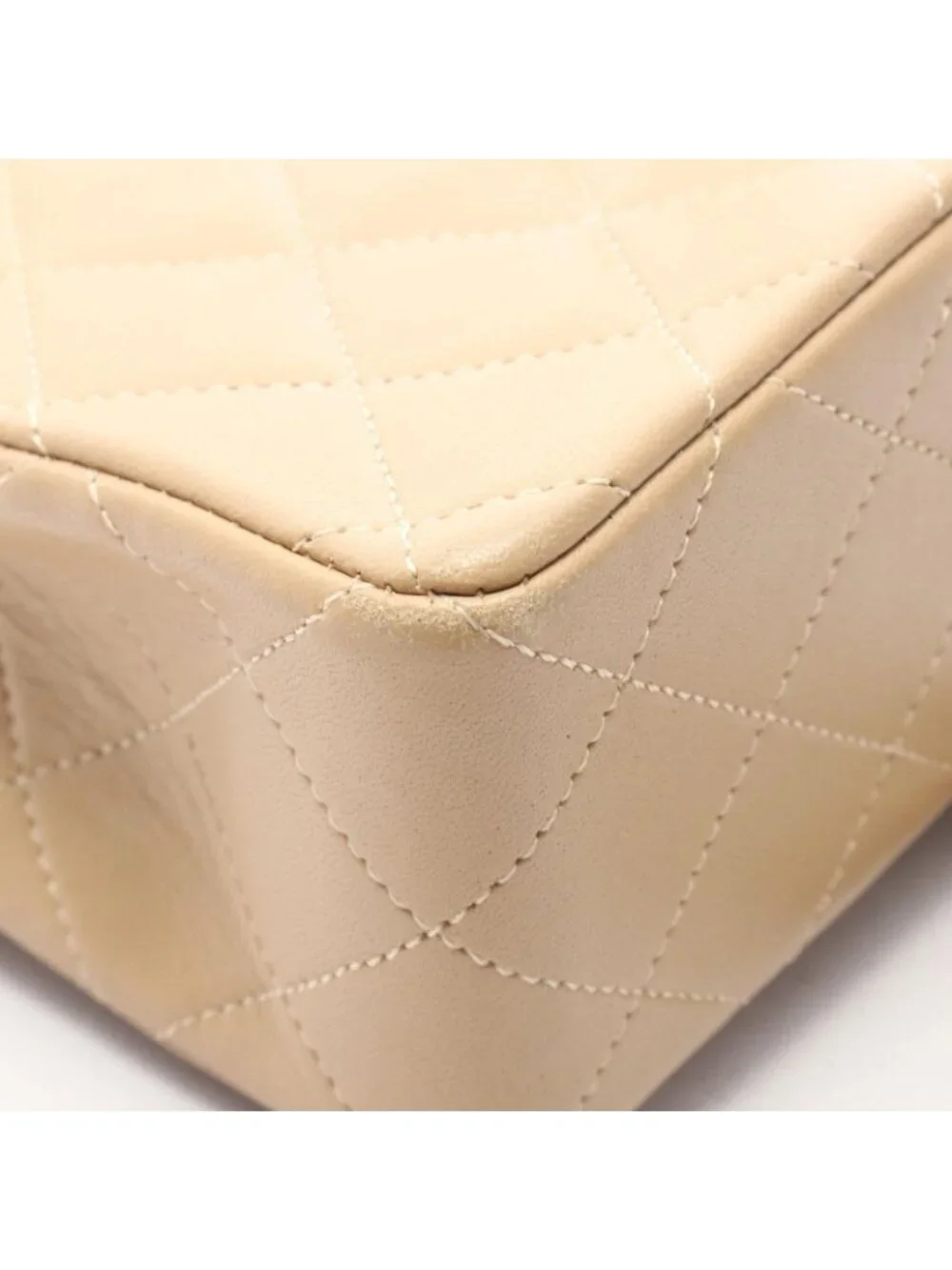 Chanel Shoulder Bag Mini Quilted Beige Lambskin Mini Chain